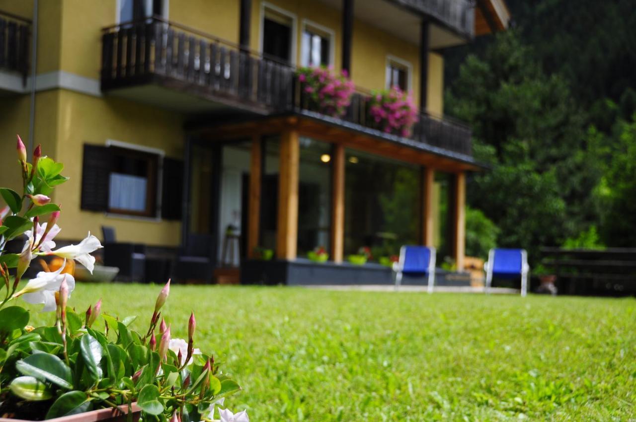 B&B B&Beautyfol Dolomites Adults Only Predazzo Esterno foto